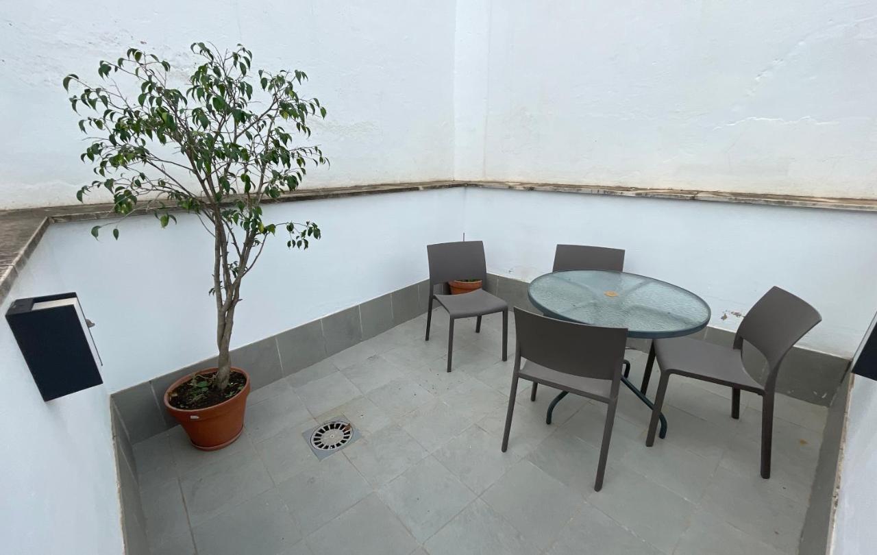 Ritual Sevilla Suites - Malaver 23 (Adults Only) Екстериор снимка
