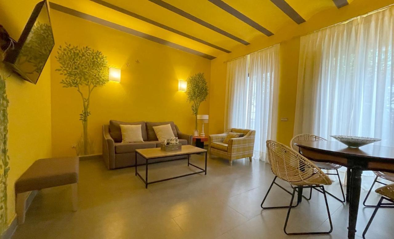 Ritual Sevilla Suites - Malaver 23 (Adults Only) Екстериор снимка