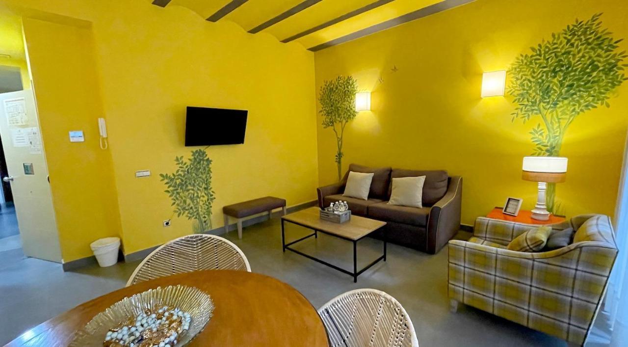 Ritual Sevilla Suites - Malaver 23 (Adults Only) Екстериор снимка